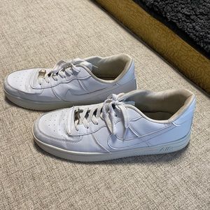 white Nike AF 1s